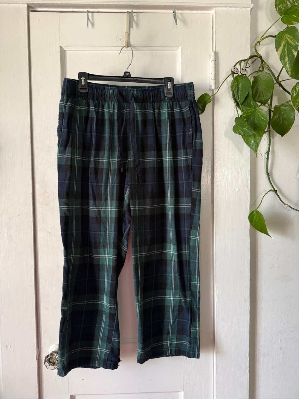 Old Navy Navy and Green Plaid Lounge Pants